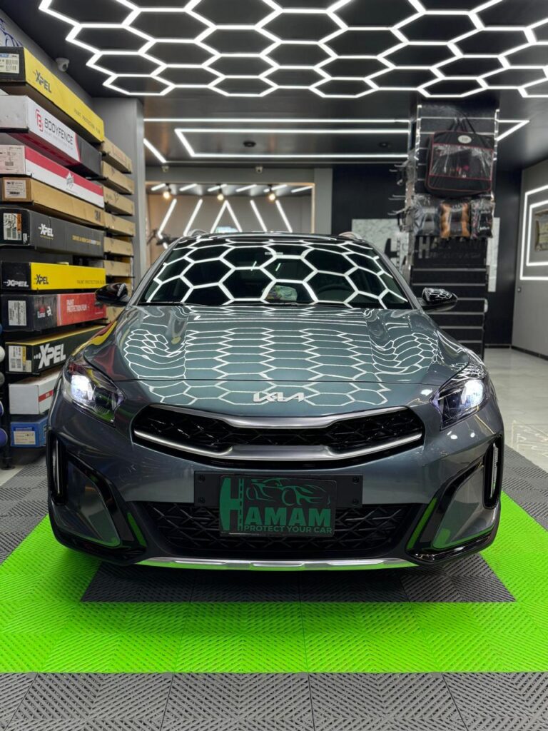 تعرف على أنواع أفلام حماية السيارات أفضل طريقة لحماية سيارتك